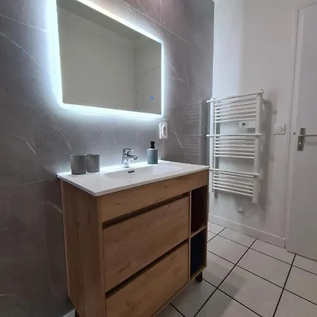 Apartment Au Coeur De Saint-Peray